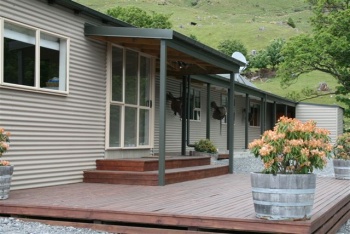 Double Hill Station Accommodation